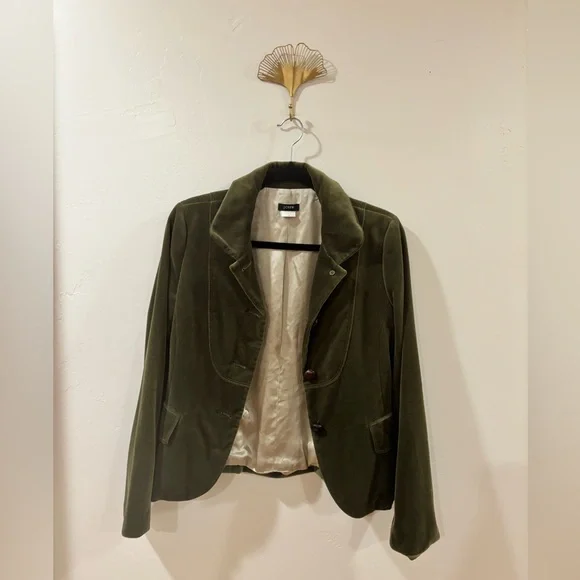 J.Crew Olive Green Velvet Blazer – Size 4 – Tailored Fit, Fully Lined - Picture 2 of 10